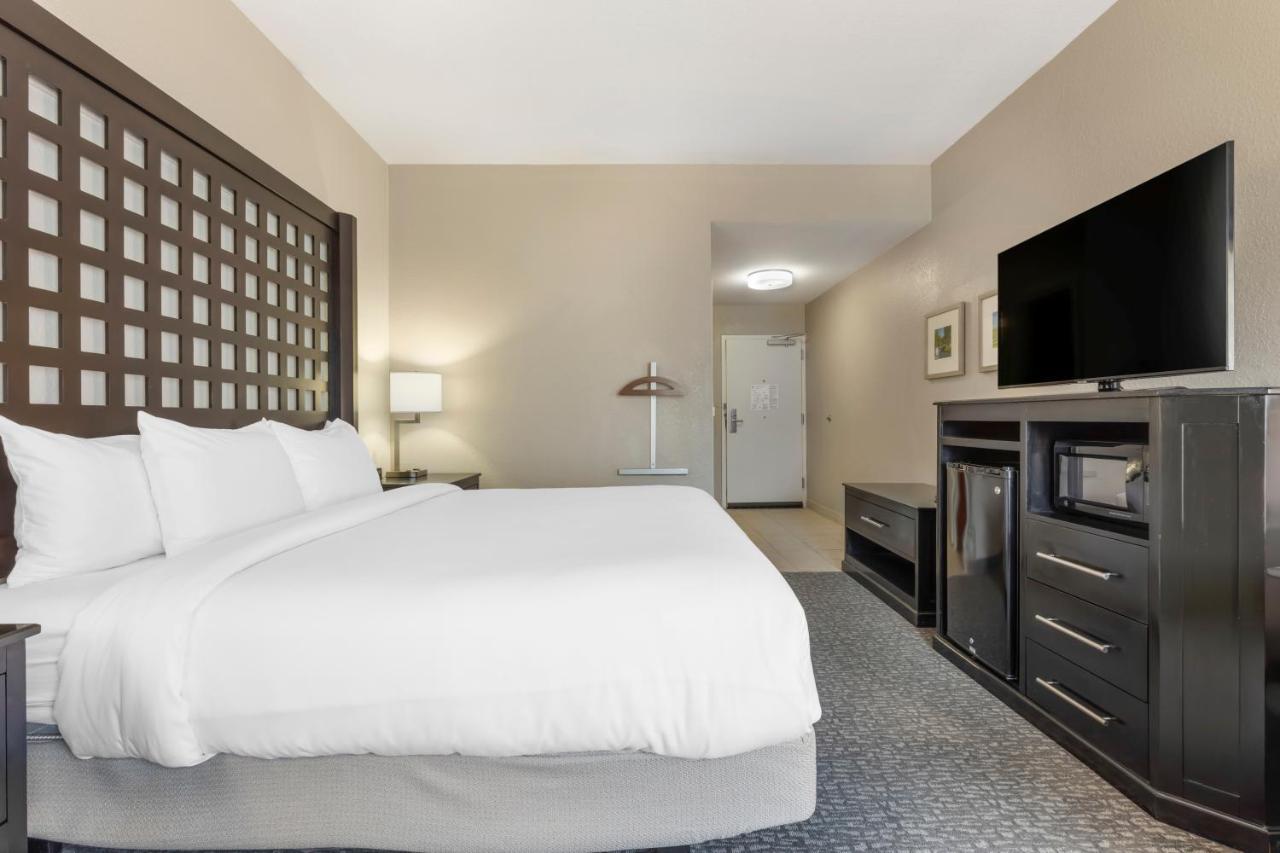 Comfort Inn Plano-Dallas Екстериор снимка